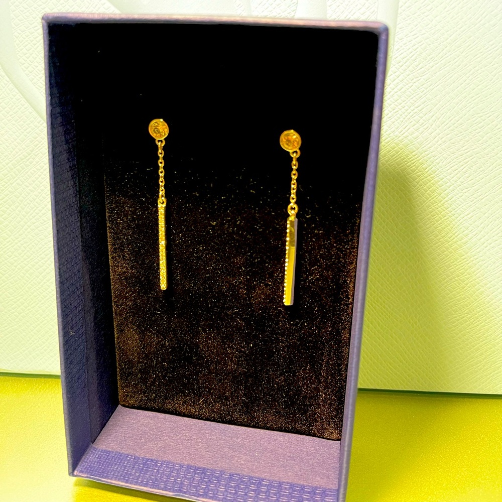 Swarovski earrings with crystals